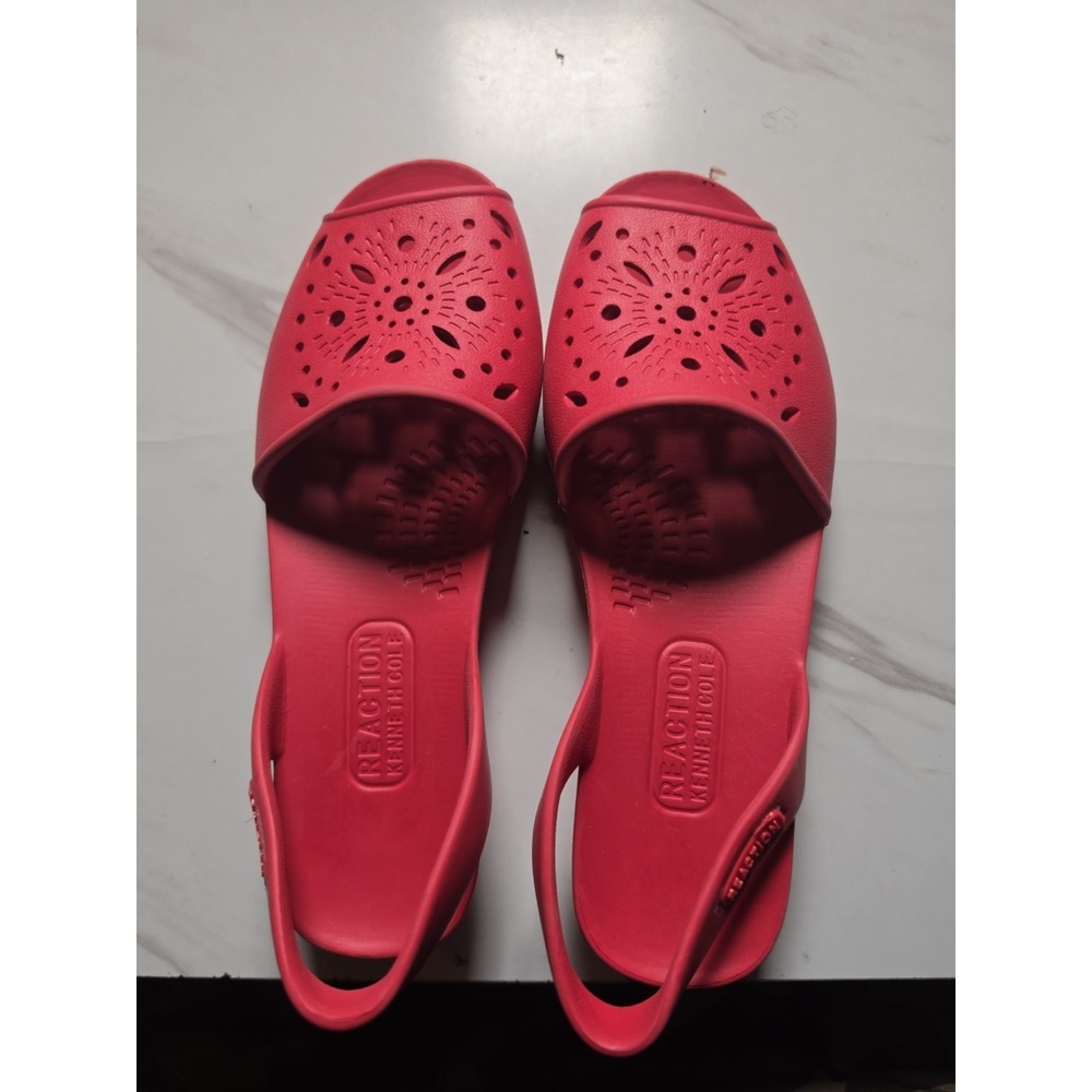 Kenneth Cole Reaction Spiced Coral Fine Eva Platform Wedge Sandal Size 6